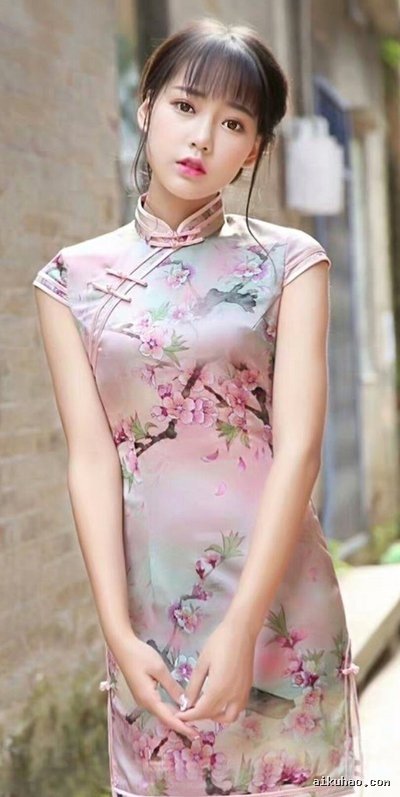 旗袍气质可爱